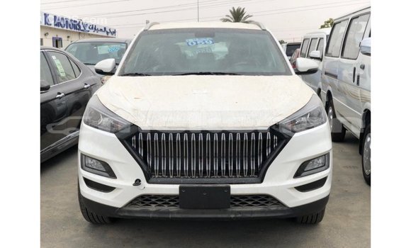 Buy Import Hyundai Tucson White Car in Import - Dubai in Aragatsotn Buy Import Hyundai Tucson White Car in Import - Dubai in Aragatsotn