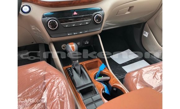 Buy Import Hyundai Tucson White Car in Import - Dubai in Aragatsotn Buy Import Hyundai Tucson White Car in Import - Dubai in Aragatsotn