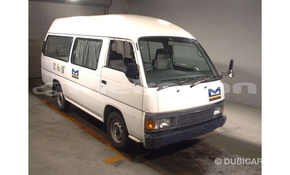 Buy Import Nissan Caravan White Car in Import - Dubai in Aragatsotn Buy Import Nissan Caravan White Car in Import - Dubai in Aragatsotn
