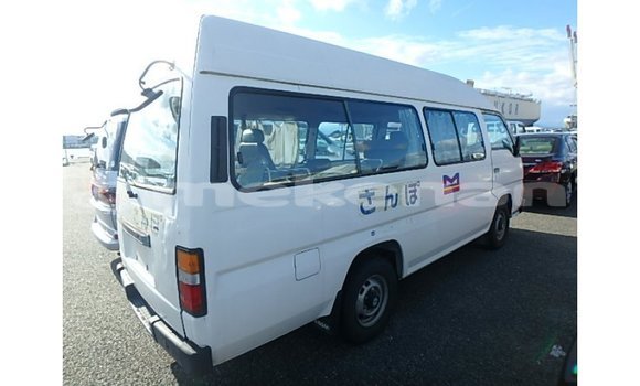 Buy Import Nissan Caravan White Car in Import - Dubai in Aragatsotn Buy Import Nissan Caravan White Car in Import - Dubai in Aragatsotn