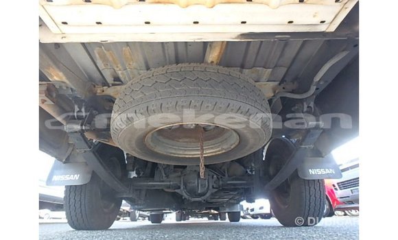 Buy Import Nissan Caravan White Car in Import - Dubai in Aragatsotn Buy Import Nissan Caravan White Car in Import - Dubai in Aragatsotn