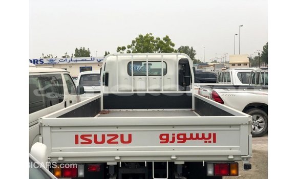 Buy Import Isuzu FTR 850 White Truck in Import - Dubai in Aragatsotn Buy Import Isuzu FTR 850 White Truck in Import - Dubai in Aragatsotn