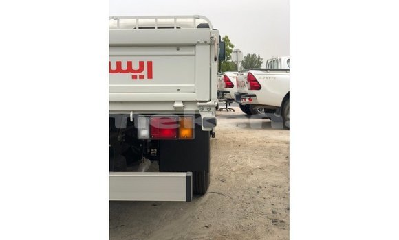 Buy Import Isuzu FTR 850 White Truck in Import - Dubai in Aragatsotn Buy Import Isuzu FTR 850 White Truck in Import - Dubai in Aragatsotn