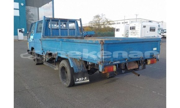 Buy Import Toyota Dyna Blue Car in Import - Dubai in Aragatsotn Buy Import Toyota Dyna Blue Car in Import - Dubai in Aragatsotn