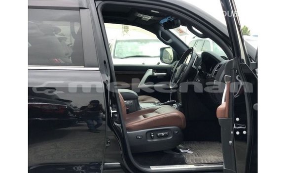 Buy Import Toyota Land Cruiser Black Car in Import - Dubai in Aragatsotn Buy Import Toyota Land Cruiser Black Car in Import - Dubai in Aragatsotn