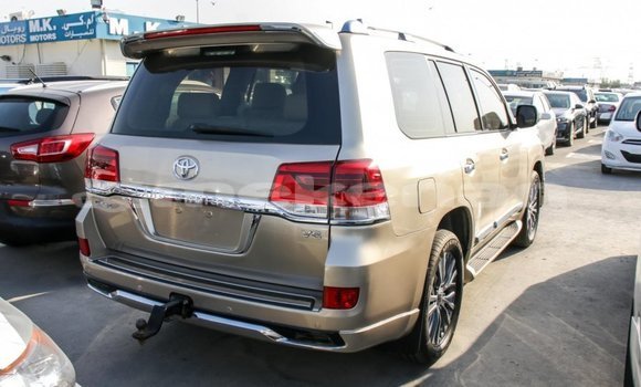 Buy Import Toyota Land Cruiser Other Car in Import - Dubai in Aragatsotn Buy Import Toyota Land Cruiser Other Car in Import - Dubai in Aragatsotn