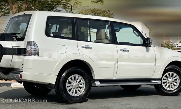 Buy Import Mitsubishi Pajero White Car in Import - Dubai in Aragatsotn Buy Import Mitsubishi Pajero White Car in Import - Dubai in Aragatsotn