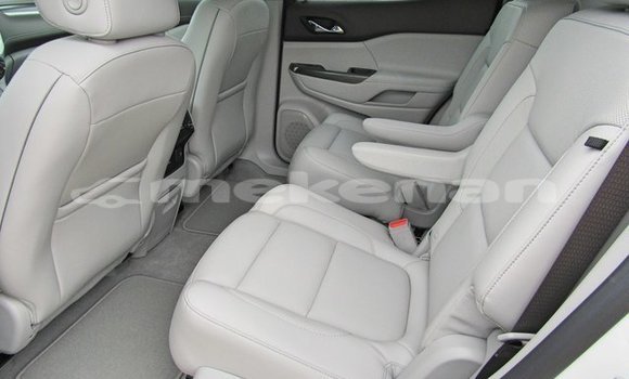 Buy Used GMC Acadia White Car in Akhtala in Lori Buy Used GMC Acadia White Car in Akhtala in Lori