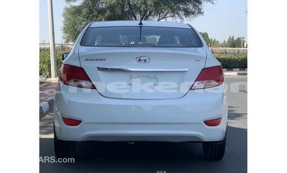 Buy Import Hyundai Accent White Car in Import - Dubai in Aragatsotn Buy Import Hyundai Accent White Car in Import - Dubai in Aragatsotn