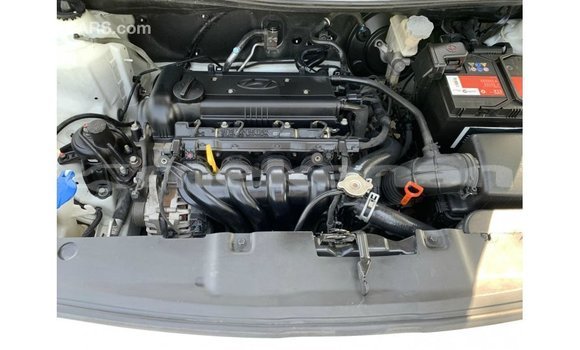 Buy Import Hyundai Accent White Car in Import - Dubai in Aragatsotn Buy Import Hyundai Accent White Car in Import - Dubai in Aragatsotn