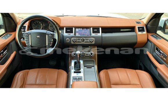 Buy Import Land Rover Range Rover White Car in Import - Dubai in Aragatsotn Buy Import Land Rover Range Rover White Car in Import - Dubai in Aragatsotn
