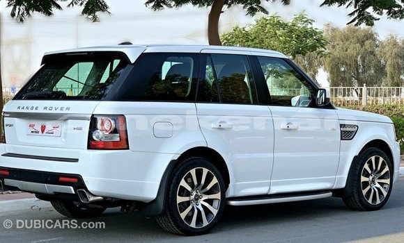 Buy Import Land Rover Range Rover White Car in Import - Dubai in Aragatsotn Buy Import Land Rover Range Rover White Car in Import - Dubai in Aragatsotn