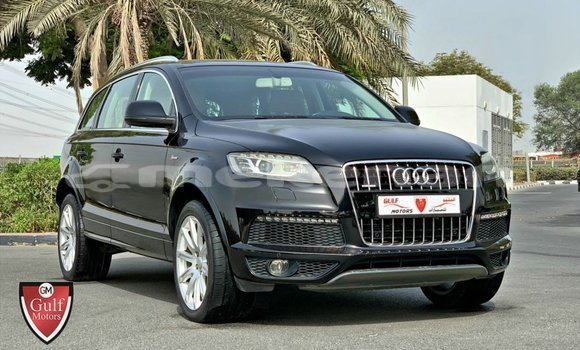 Buy Import Audi Q7 Black Car in Import - Dubai in Aragatsotn