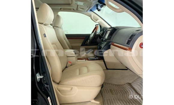 Buy Import Toyota Land Cruiser Black Car in Import - Dubai in Aragatsotn Buy Import Toyota Land Cruiser Black Car in Import - Dubai in Aragatsotn