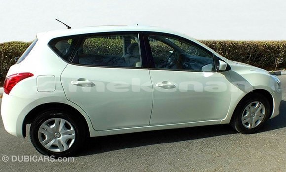 Buy Import Nissan Tiida White Car in Import - Dubai in Aragatsotn Buy Import Nissan Tiida White Car in Import - Dubai in Aragatsotn