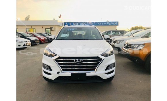 Buy Import Hyundai Tucson White Car in Import - Dubai in Aragatsotn Buy Import Hyundai Tucson White Car in Import - Dubai in Aragatsotn