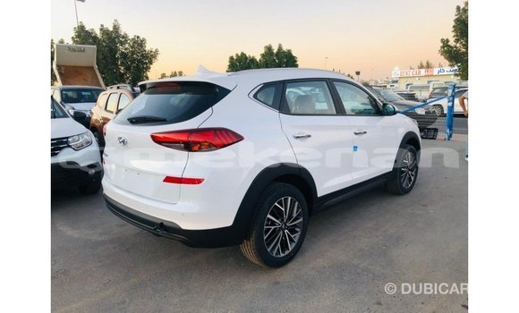 Buy Import Hyundai Tucson White Car in Import - Dubai in Aragatsotn Buy Import Hyundai Tucson White Car in Import - Dubai in Aragatsotn