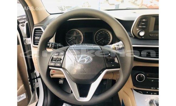 Buy Import Hyundai Tucson White Car in Import - Dubai in Aragatsotn Buy Import Hyundai Tucson White Car in Import - Dubai in Aragatsotn