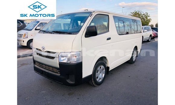 Buy Import Toyota Hiace White Car in Import - Dubai in Aragatsotn Buy Import Toyota Hiace White Car in Import - Dubai in Aragatsotn
