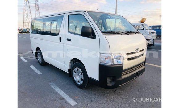 Buy Import Toyota Hiace White Car in Import - Dubai in Aragatsotn Buy Import Toyota Hiace White Car in Import - Dubai in Aragatsotn