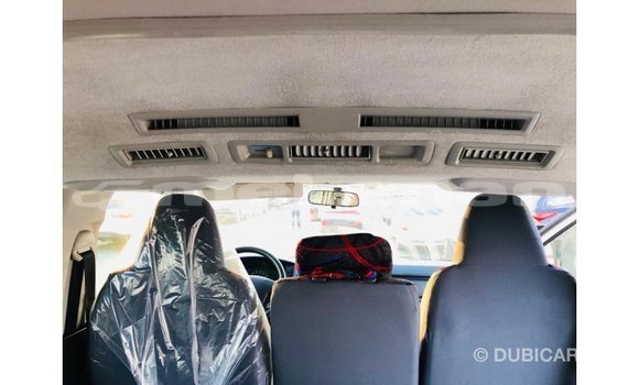 Buy Import Toyota Hiace White Car in Import - Dubai in Aragatsotn Buy Import Toyota Hiace White Car in Import - Dubai in Aragatsotn