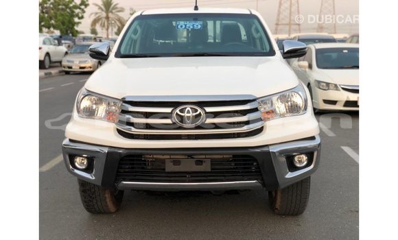 Buy Import Toyota Hilux White Car in Import - Dubai in Aragatsotn Buy Import Toyota Hilux White Car in Import - Dubai in Aragatsotn