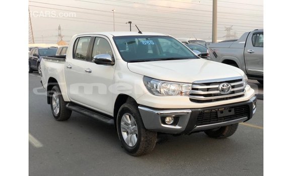 Buy Import Toyota Hilux White Car in Import - Dubai in Aragatsotn Buy Import Toyota Hilux White Car in Import - Dubai in Aragatsotn