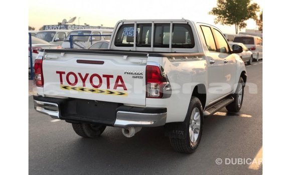 Buy Import Toyota Hilux White Car in Import - Dubai in Aragatsotn Buy Import Toyota Hilux White Car in Import - Dubai in Aragatsotn