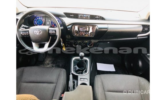 Buy Import Toyota Hilux White Car in Import - Dubai in Aragatsotn Buy Import Toyota Hilux White Car in Import - Dubai in Aragatsotn