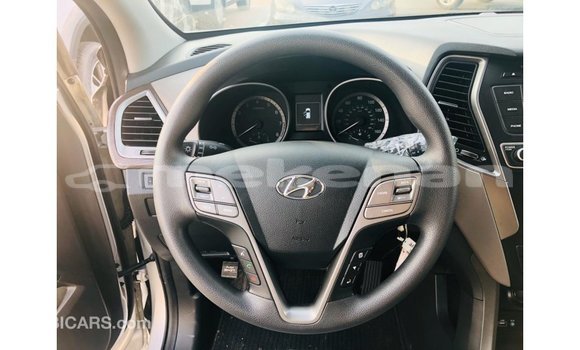 Buy Import Hyundai Santa Fe Other Car in Import - Dubai in Aragatsotn Buy Import Hyundai Santa Fe Other Car in Import - Dubai in Aragatsotn