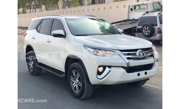 Buy Import Toyota Fortuner White Car in Import - Dubai in Aragatsotn Buy Import Toyota Fortuner White Car in Import - Dubai in Aragatsotn