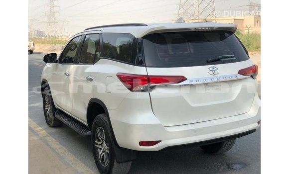 Buy Import Toyota Fortuner White Car in Import - Dubai in Aragatsotn Buy Import Toyota Fortuner White Car in Import - Dubai in Aragatsotn