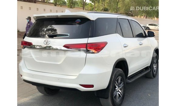 Buy Import Toyota Fortuner White Car in Import - Dubai in Aragatsotn Buy Import Toyota Fortuner White Car in Import - Dubai in Aragatsotn
