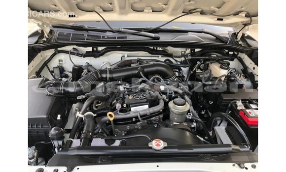 Buy Import Toyota Fortuner White Car in Import - Dubai in Aragatsotn Buy Import Toyota Fortuner White Car in Import - Dubai in Aragatsotn