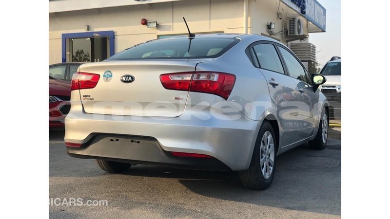Big with watermark kia rio aragatsotn import dubai 3577
