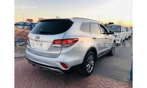 Buy Import Hyundai Santa Fe Other Car in Import - Dubai in Aragatsotn Buy Import Hyundai Santa Fe Other Car in Import - Dubai in Aragatsotn