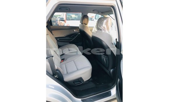 Buy Import Hyundai Santa Fe Other Car in Import - Dubai in Aragatsotn Buy Import Hyundai Santa Fe Other Car in Import - Dubai in Aragatsotn