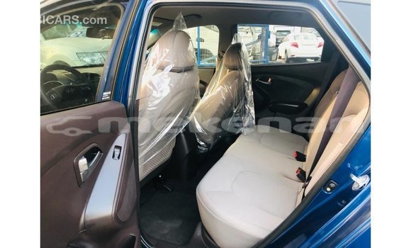 Buy Import Hyundai Tucson Blue Car in Import - Dubai in Aragatsotn Buy Import Hyundai Tucson Blue Car in Import - Dubai in Aragatsotn
