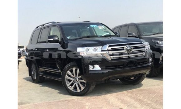 Buy Import Toyota Land Cruiser Black Car in Import - Dubai in Aragatsotn
