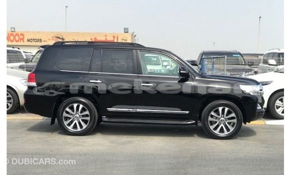 Buy Import Toyota Land Cruiser Black Car in Import - Dubai in Aragatsotn Buy Import Toyota Land Cruiser Black Car in Import - Dubai in Aragatsotn