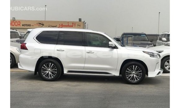 Buy Import Lexus LX White Car in Import - Dubai in Aragatsotn Buy Import Lexus LX White Car in Import - Dubai in Aragatsotn
