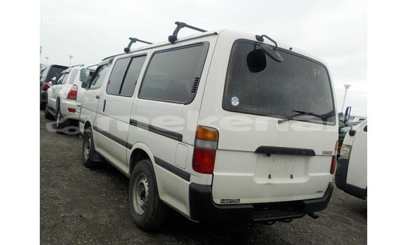 Buy Import Toyota Hiace White Car in Import - Dubai in Aragatsotn Buy Import Toyota Hiace White Car in Import - Dubai in Aragatsotn