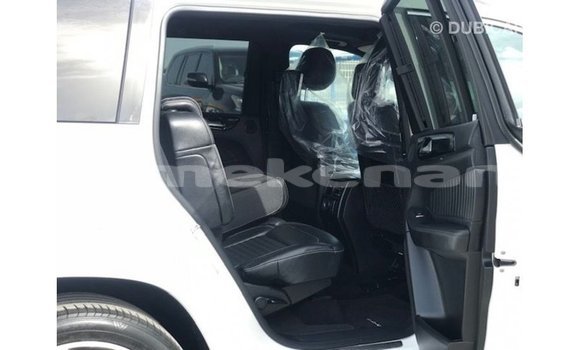 Buy Import Mercedes-Benz 350 White Car in Import - Dubai in Aragatsotn Buy Import Mercedes-Benz 350 White Car in Import - Dubai in Aragatsotn