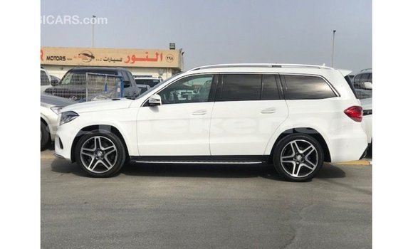 Buy Import Mercedes-Benz 350 White Car in Import - Dubai in Aragatsotn Buy Import Mercedes-Benz 350 White Car in Import - Dubai in Aragatsotn