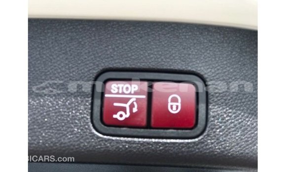 Buy Import Mercedes-Benz 350 White Car in Import - Dubai in Aragatsotn Buy Import Mercedes-Benz 350 White Car in Import - Dubai in Aragatsotn