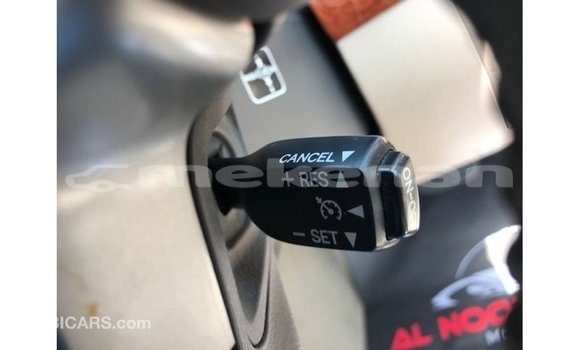 Buy Import Toyota Land Cruiser Red Car in Import - Dubai in Aragatsotn Buy Import Toyota Land Cruiser Red Car in Import - Dubai in Aragatsotn