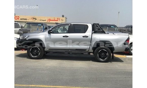 Buy Import Toyota Hilux Other Car in Import - Dubai in Aragatsotn Buy Import Toyota Hilux Other Car in Import - Dubai in Aragatsotn