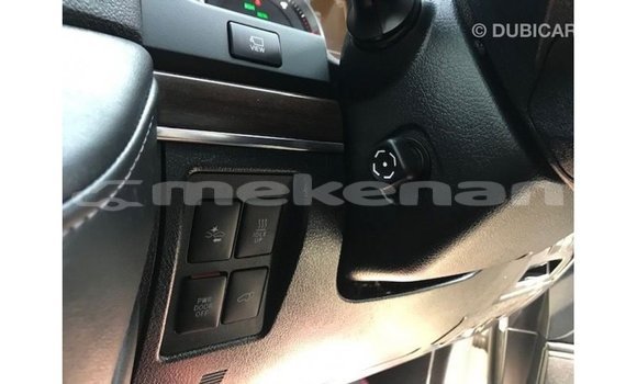 Buy Import Toyota Land Cruiser White Car in Import - Dubai in Aragatsotn Buy Import Toyota Land Cruiser White Car in Import - Dubai in Aragatsotn