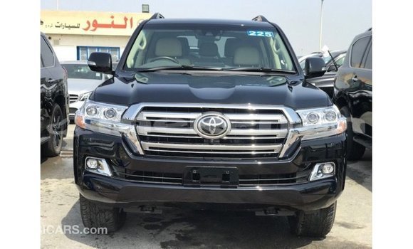 Buy Import Toyota Land Cruiser Black Car in Import - Dubai in Aragatsotn Buy Import Toyota Land Cruiser Black Car in Import - Dubai in Aragatsotn