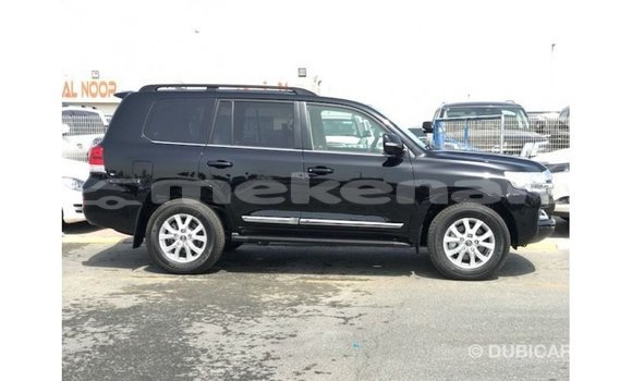 Buy Import Toyota Land Cruiser Black Car in Import - Dubai in Aragatsotn Buy Import Toyota Land Cruiser Black Car in Import - Dubai in Aragatsotn